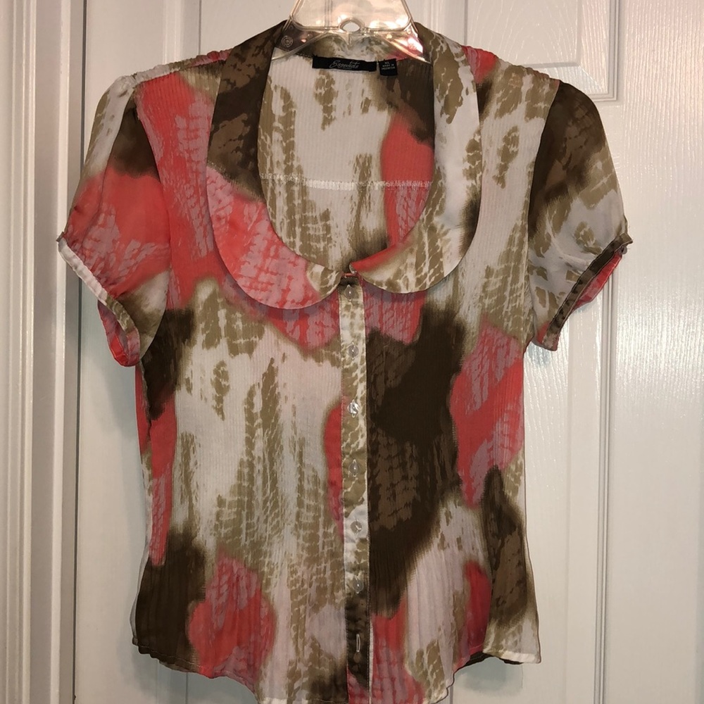 Essentials Women’s Blouse